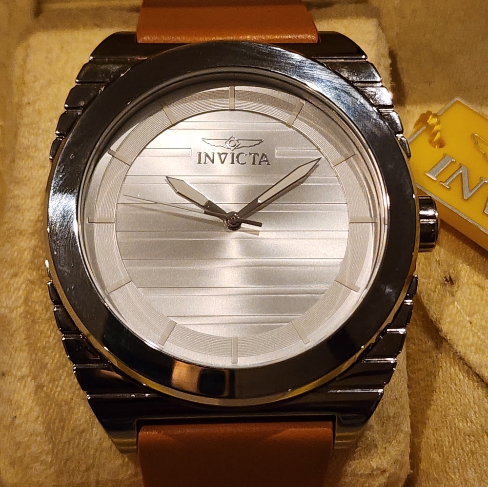 Mens Watch - Picture 4 of 8